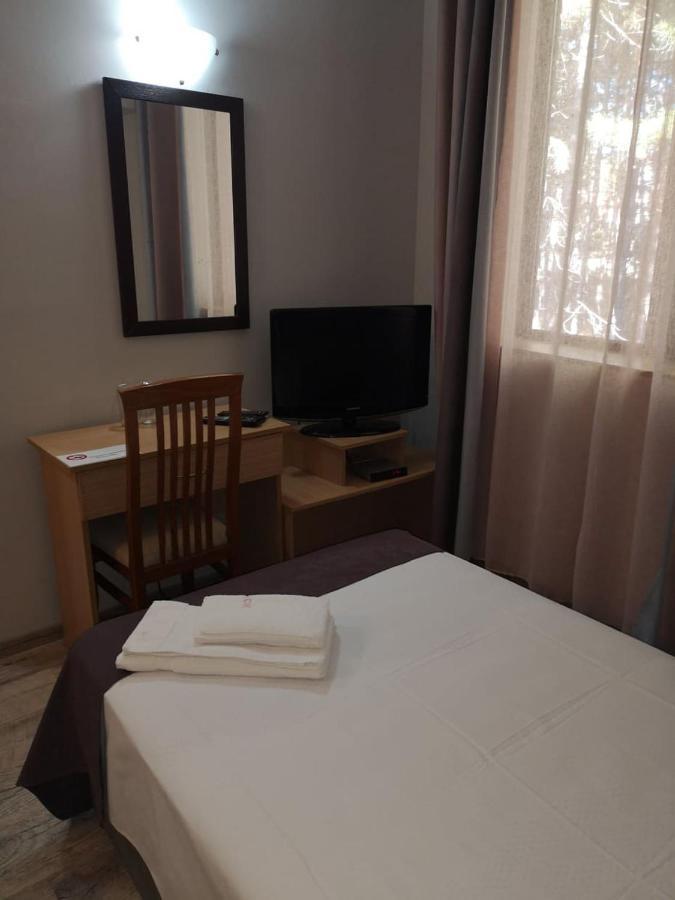 Jack Family Hotel สตาราซาโกรา ภายนอก รูปภาพ